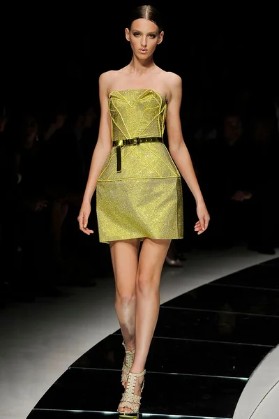 Look 53